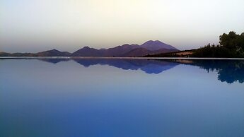 Dalabelos Estate