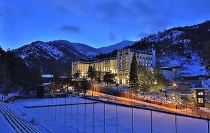 Cam Thermal Resort Spa Convention Center