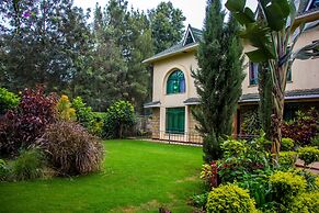 Karen Inn and Suites