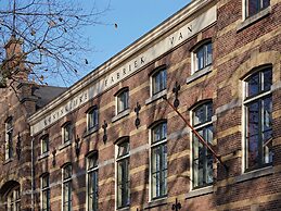YAYS Amsterdam Maritime by Numa