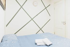Laguardia Hotel