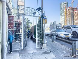 Laguardia Hotel