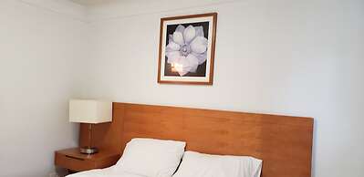 Niagara Inn