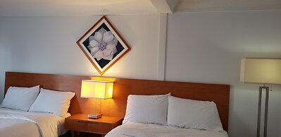 Niagara Inn