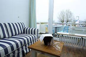 Acqua Strande Yachthotel & Restaurant