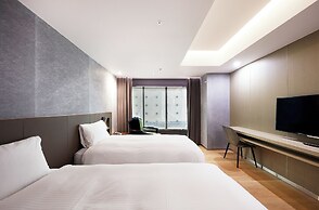 CHECK inn Taipei Nanjing