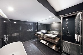 CHECK inn Taipei Nanjing