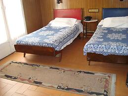 Lotus Hotel