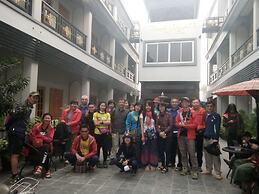 Inlay Palace Hotel