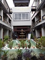 Inlay Palace Hotel