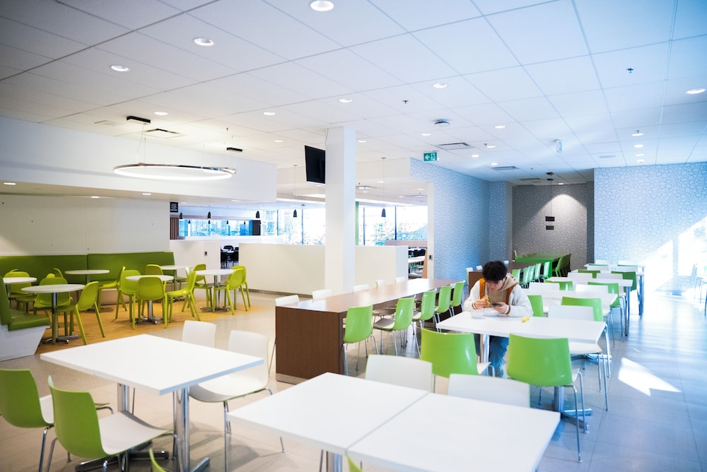 Chestnut Residence - Campus Accommodation