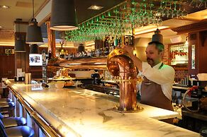 The Busby Hotel