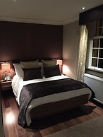 The Busby Hotel