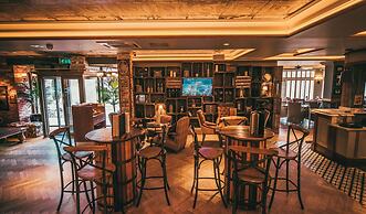 The Busby Hotel
