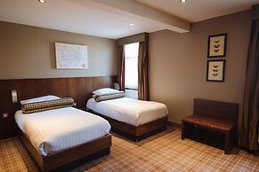 The Lynnhurst Hotel