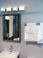 Walkerton Inn Motel