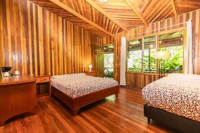 Jaguarundi Lodge