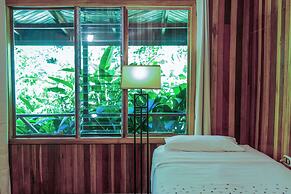 Jaguarundi Lodge