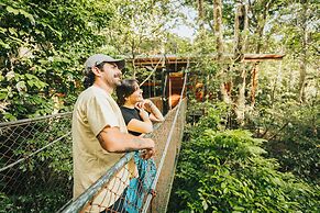 Jaguarundi Lodge