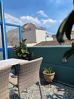 Kyveli Suites