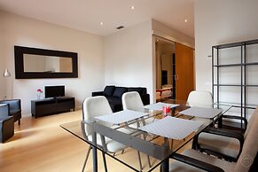 Modern Center Apartments