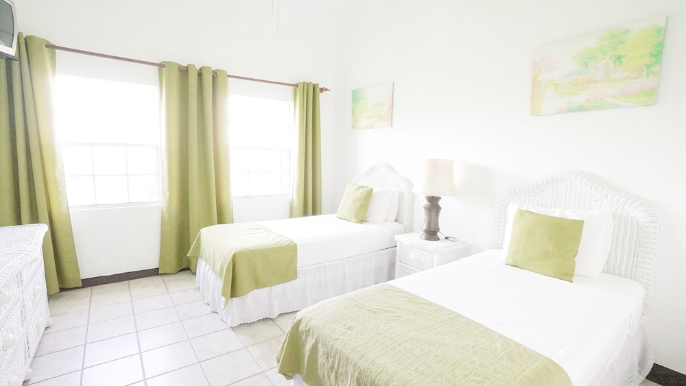 Royal Palms Hotel
