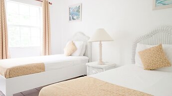 Royal Palms Hotel