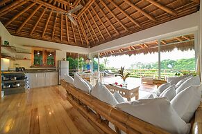 Diniview Villa Resort
