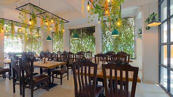 MAGNUS AERITH STUDIOS, EXECUTIVE RESIDENCES