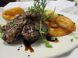 Karoo Art Hotel
