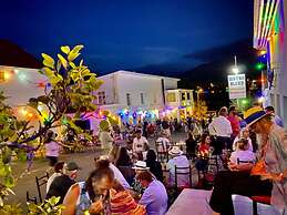 Karoo Art Hotel