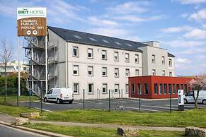 BRIT HOTEL CONFORT ROISSY SAINT-WITZ