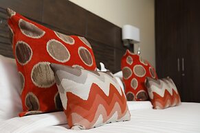 Bidwood Suite Hotel