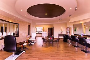 Bidwood Suite Hotel