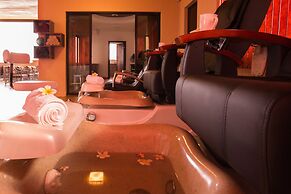 Bidwood Suite Hotel
