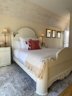 Beach Street Inn