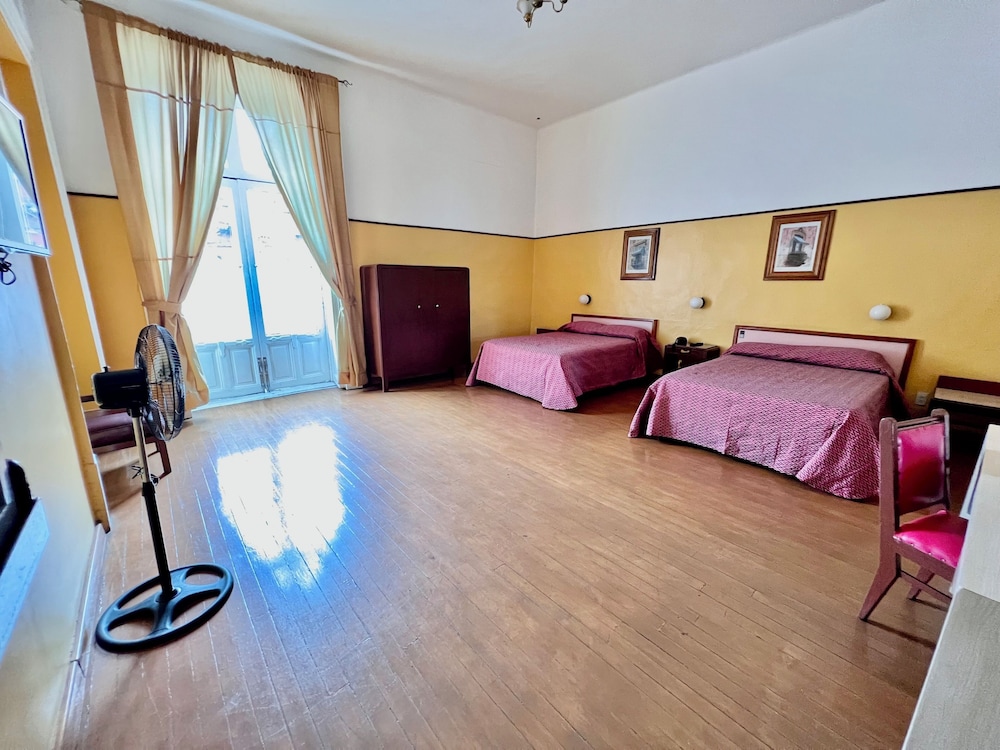 Hotel Isabel