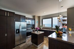 Pinnacle Resorts 220