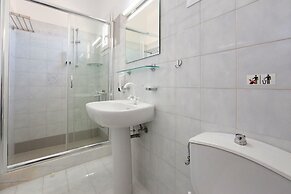 Fivos Apartments