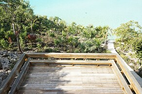 Island Seaside Suites