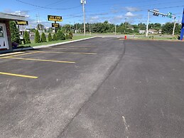 Trunk Road Motel