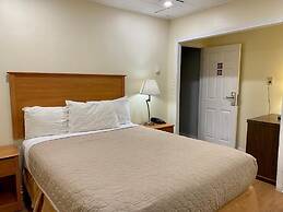 First Canada Inn Cornwall