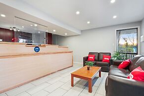 First Canada Inn Cornwall