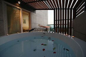 Donnaekohill Resort