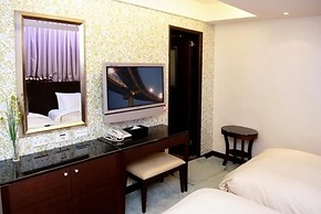 Lio Hotel