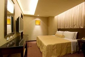 Lio Hotel