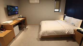141 Mini Hotel