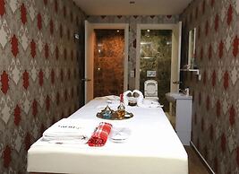 Lavin Otel