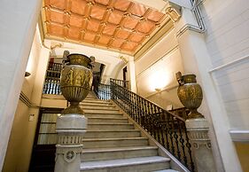 Palace Guesthouse