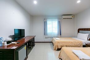 Deeden Pattaya Resort